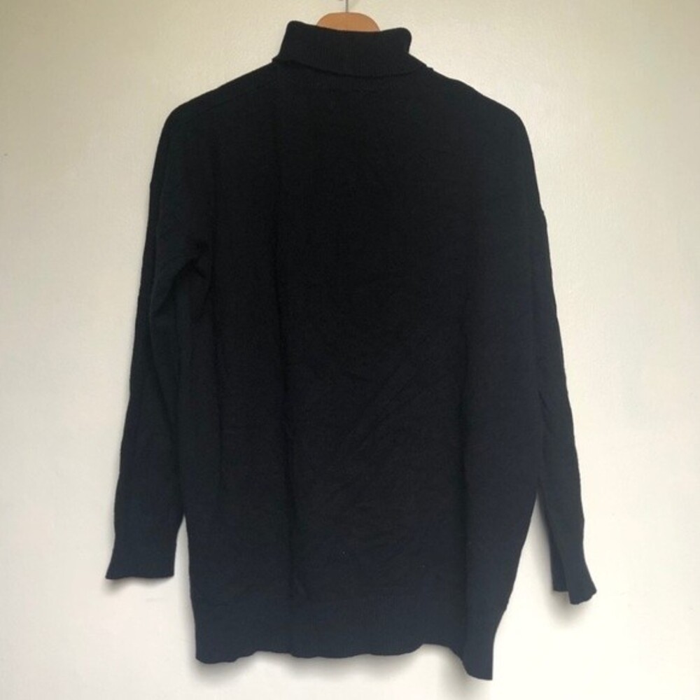 Brandy Melville Black Turtleneck Sweater One Size Minimalist Comfy Winter